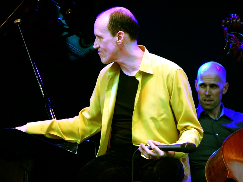 David Linx (chant) & Chris Jennings (basse)